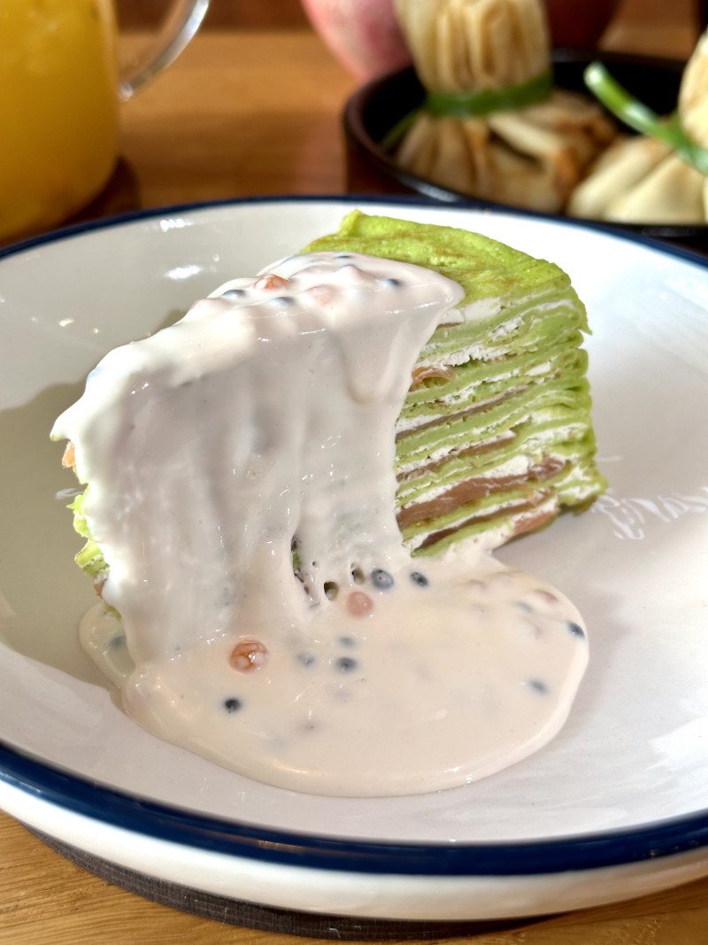 Торт блинный с лососем