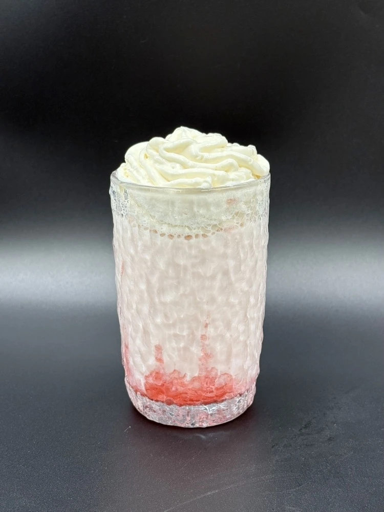 Милкшейк клубничный 650мл