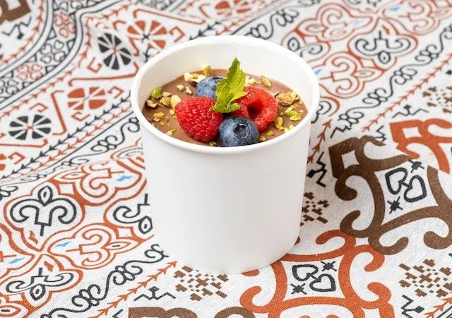 Трайфл фисташка-малина