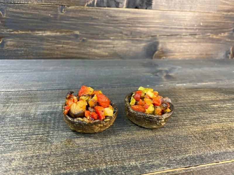 Шампиньоны с овощной сальсой 40 г*2