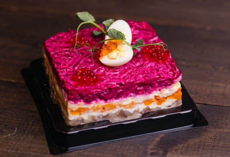 Салат праздничный "Сельдь под шубой" 480 г