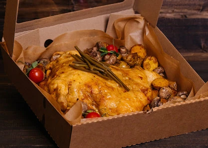 Курица с начинкой из ветчины, сыра и шампиньонов с гарниром 2,16 кг