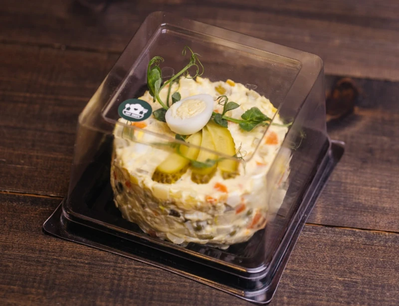 Салат праздничный "Оливье с пряной грудкой" 370 г