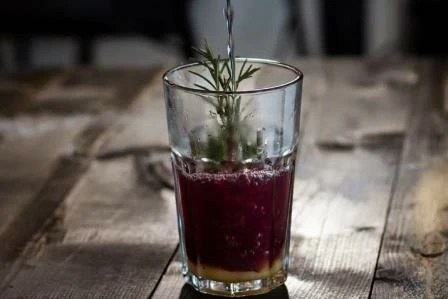 Г_Напиток со смородиной и розмарином 0,25 л