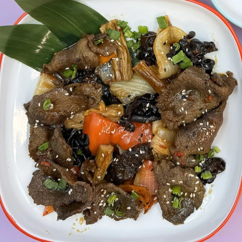 Говядина ким чи с овощами