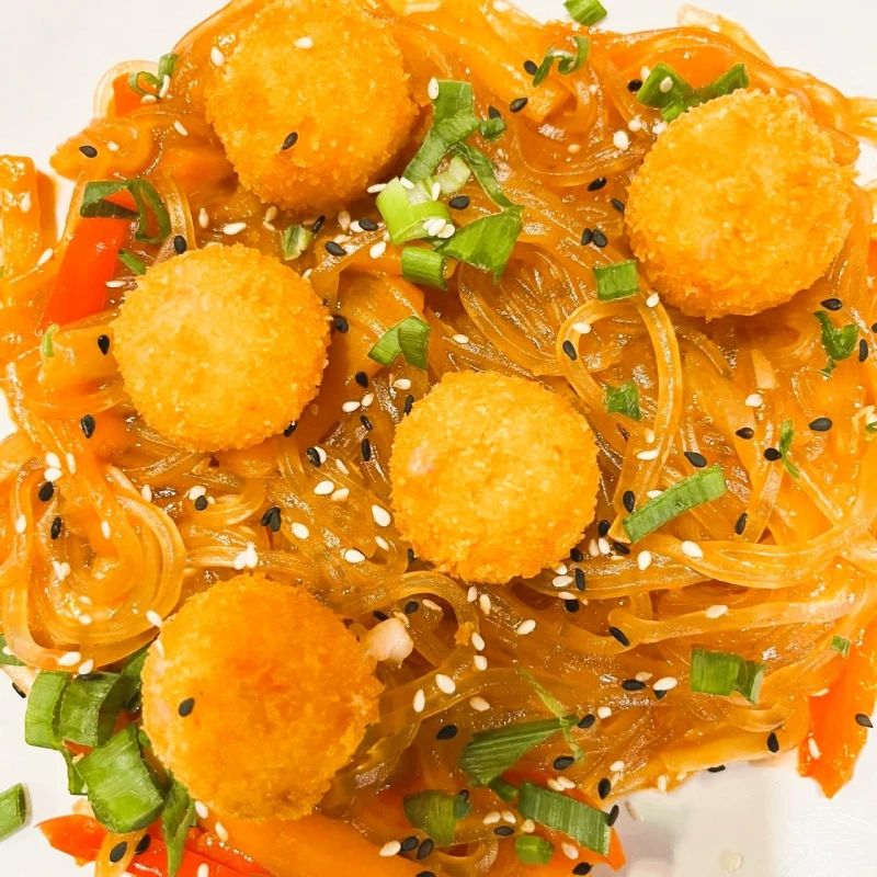 Нямо-намо стеклянная лапша с крабовыми шариками