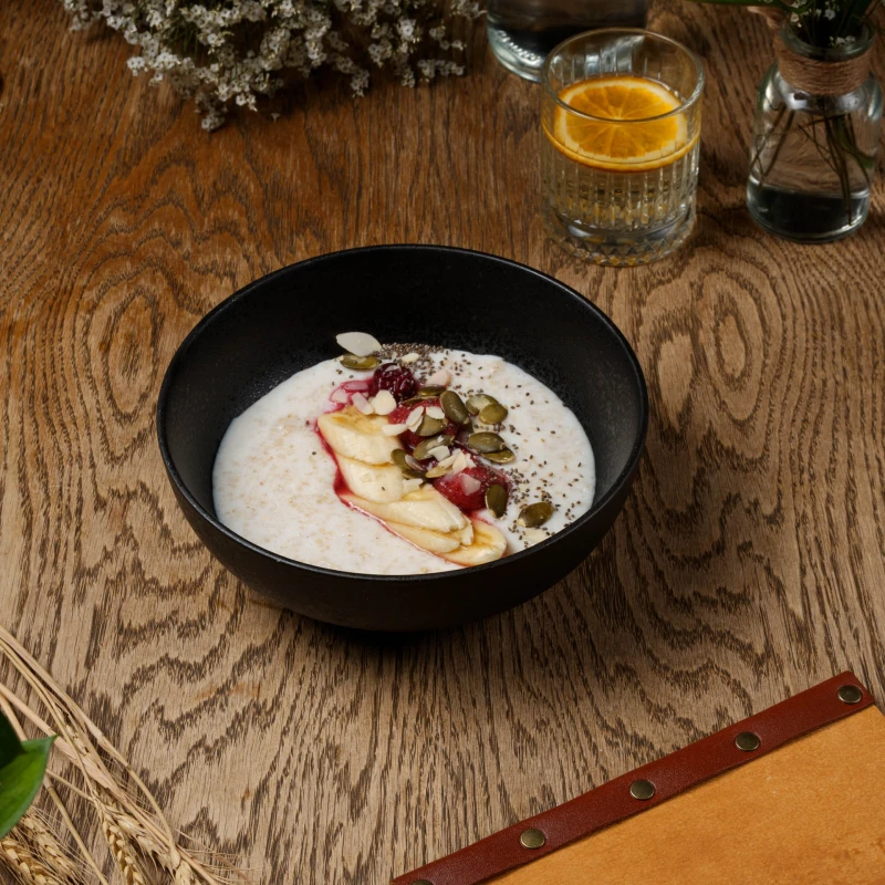 Каша овсяная на кокосовом молоке