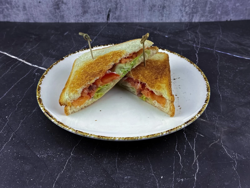 Сэндвич с лососем