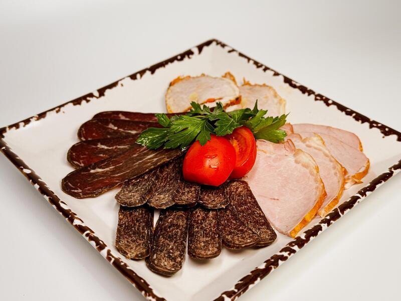 Мясное ассорти