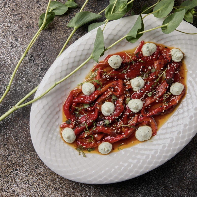 Печёные перцы Рамиро со сливочный кремом