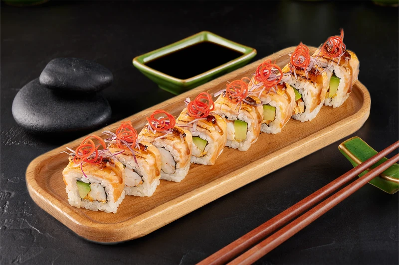 Ролл Сяке Татаки