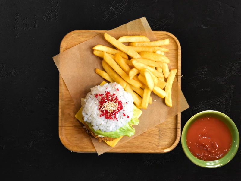 Kids Комбо Тори Эби бургер