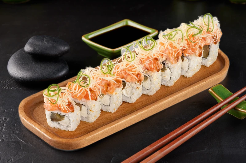 Ролл Сяке Нашии