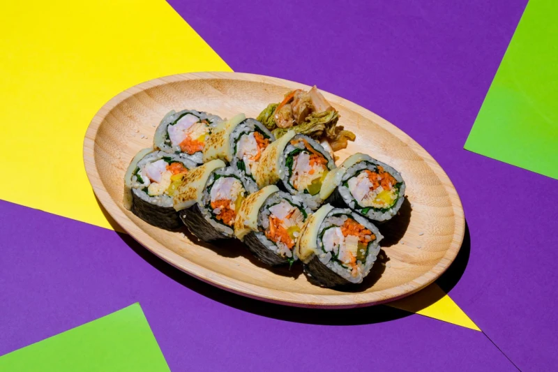 Кимпаб с копченой курицей