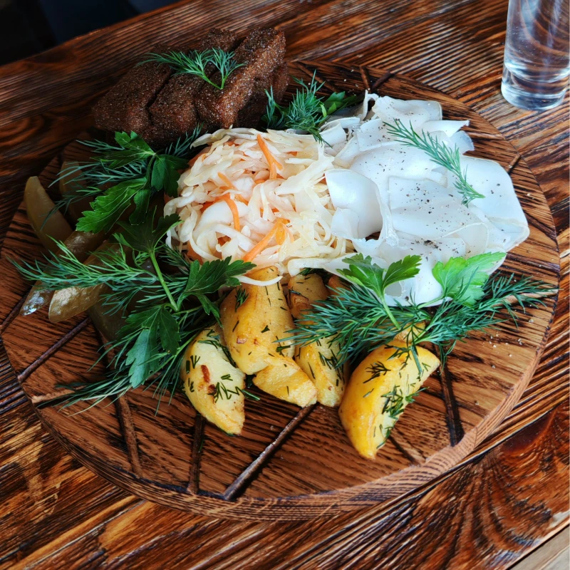 Деревенская закуска