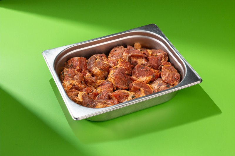 Шашлык из свиной шеи в маринаде