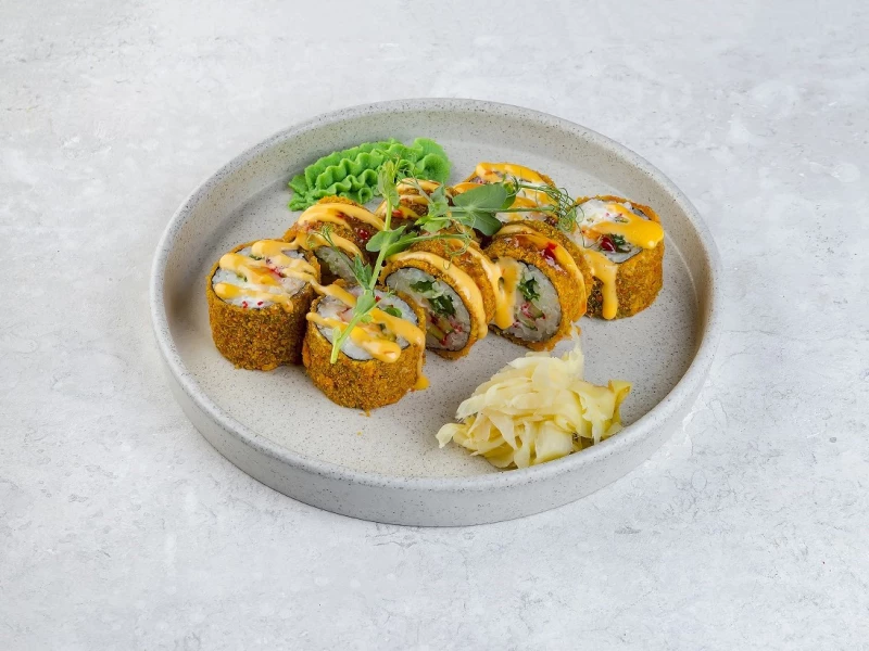 Темпура с креветкой, чукой и соусом "нежный чили" 8шт