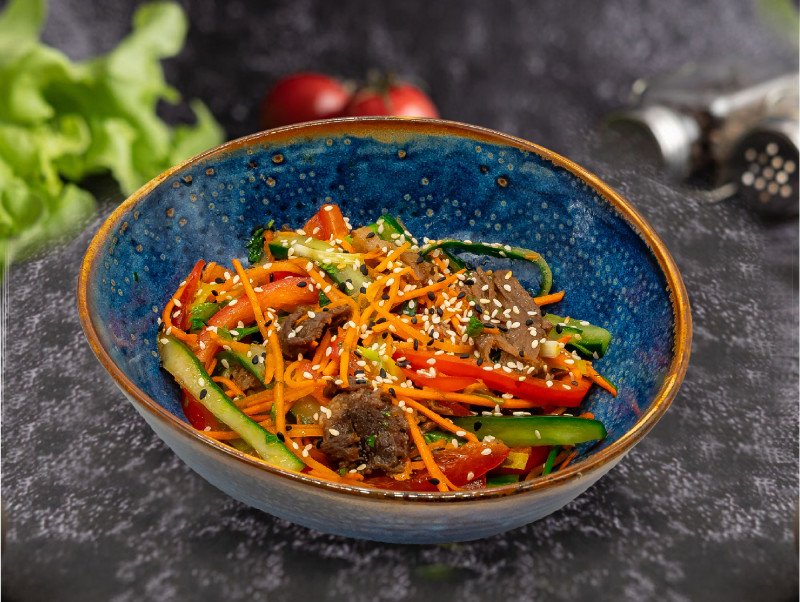 Салат с говядиной