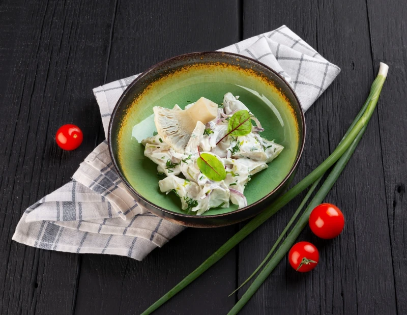 Грузди с лучком и сметаной 90/50гр