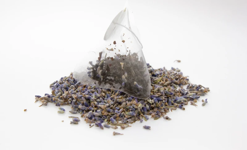 Черный с лавандой