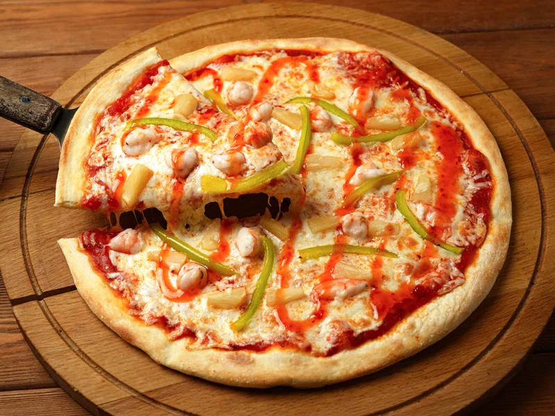 Пицца с креветками и сладким Чили