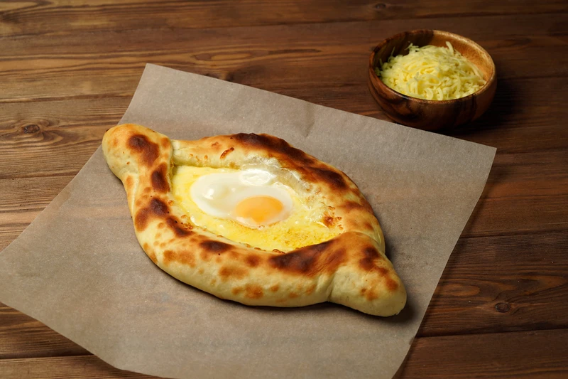 Хачапури по-аджарски