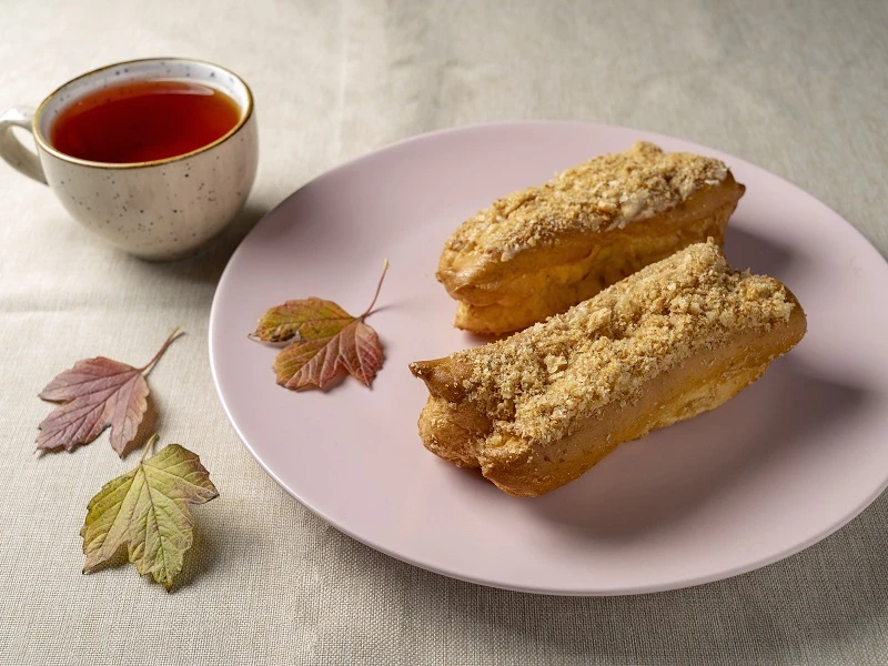 Эклер с заварным кремом 2 шт.