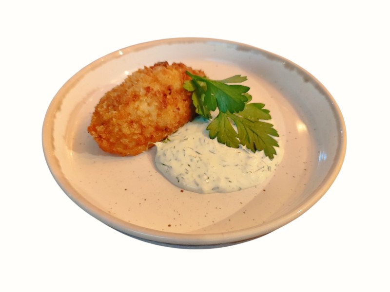 Котлета из кеты и минтая с соусом тартар