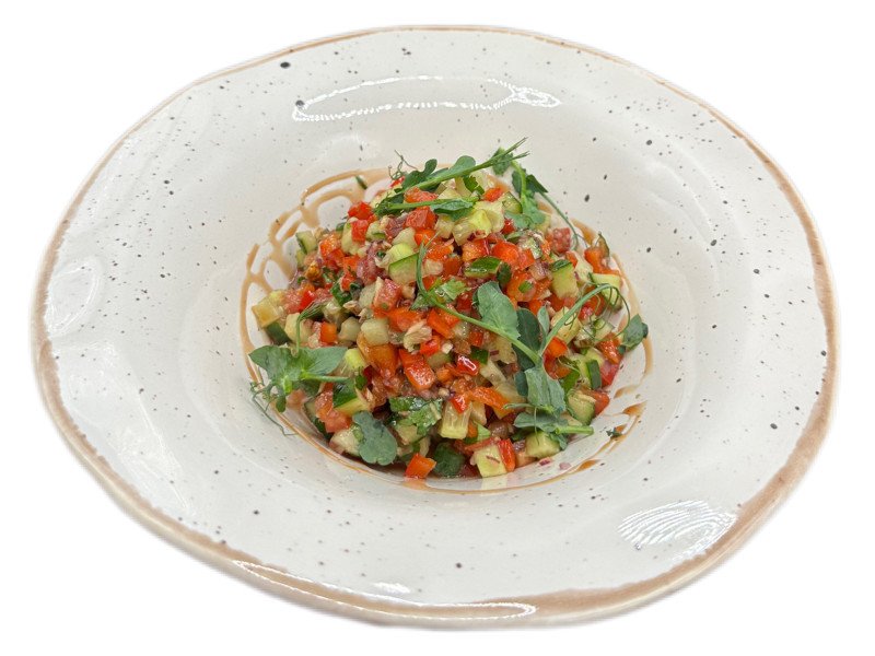 Салат овощной с гранатовым соусом