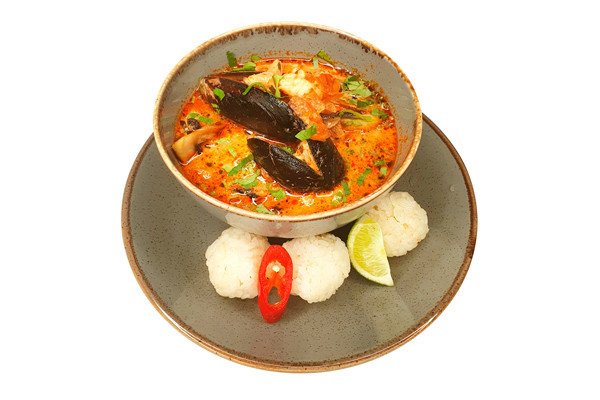 Том-ям с морепродуктами