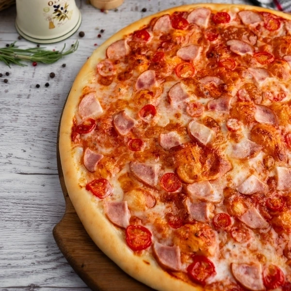 Пицца с ветчиной 30 см