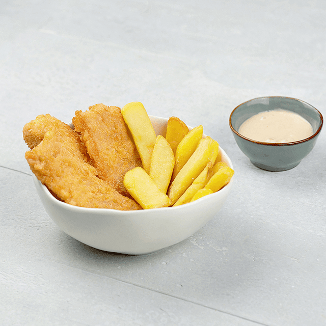 Чикен энд Чипс с соусом на выбор: