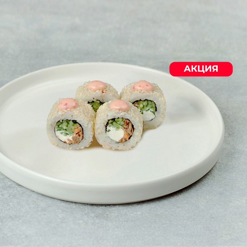 С терияки лососем в кунжуте. 4 кусочка