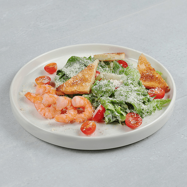 Салат Цезарь с креветками