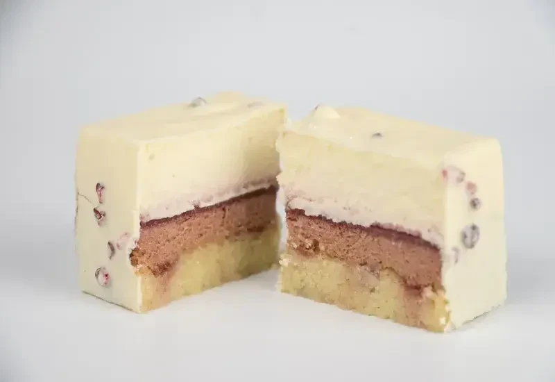 Пирожное Малина-Анис