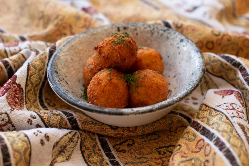 Сырные шарики 200гр.