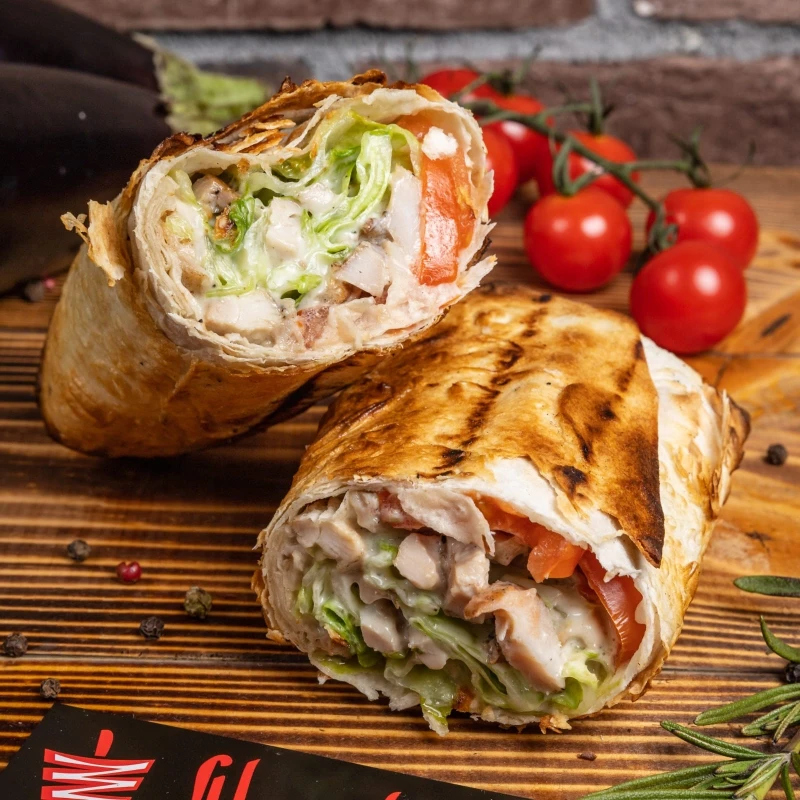 Цезарь с курицей