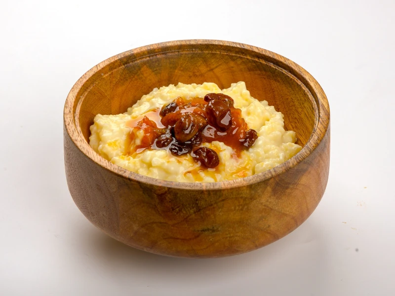 Каша пшенная с курагой и изюмом 