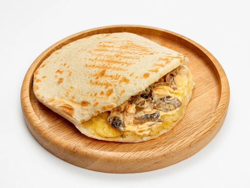 Питатос с курицей и грибами 