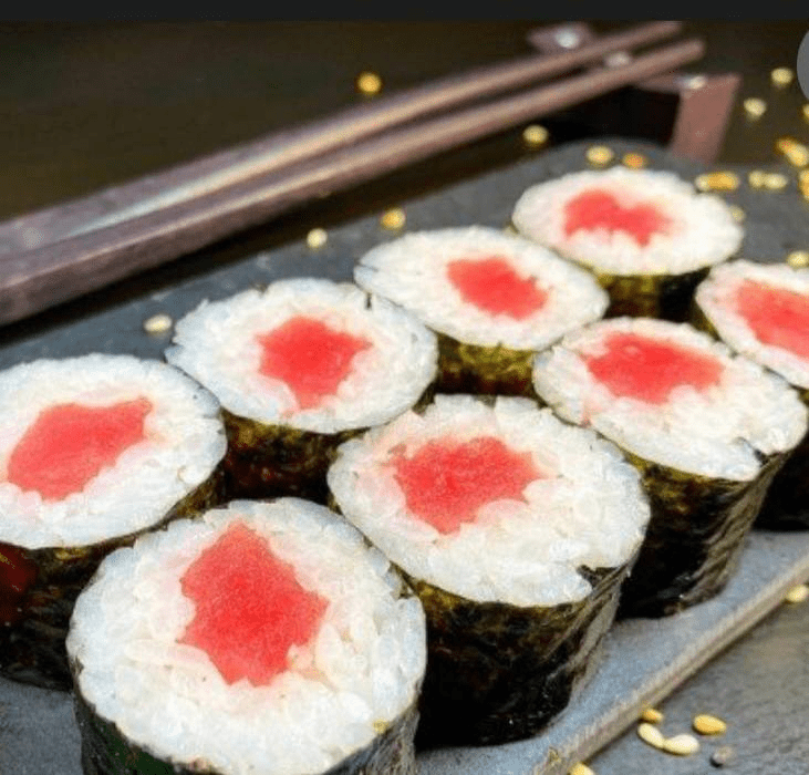 Ролл маки с тунцом