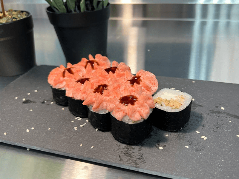 Ролл Ямайка