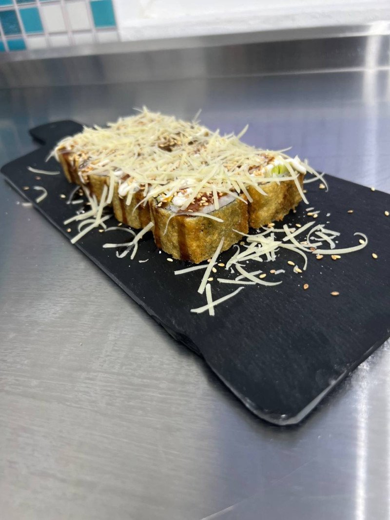 Ролл Цезарь Темпура