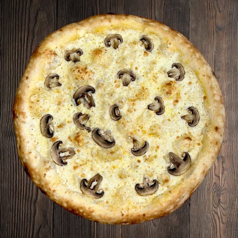 Пицца с грибами