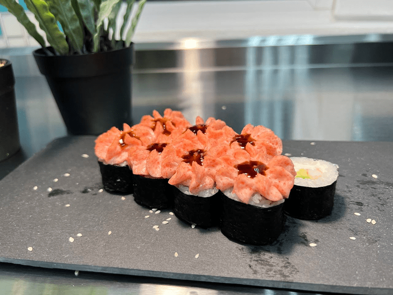 Ролл запеченный с креветкой