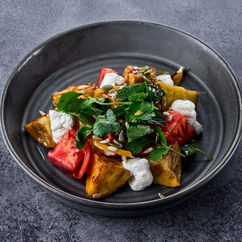 Салат с хрустящими баклажанами