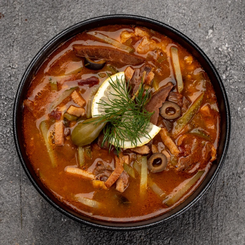 Солянка сборная мясная