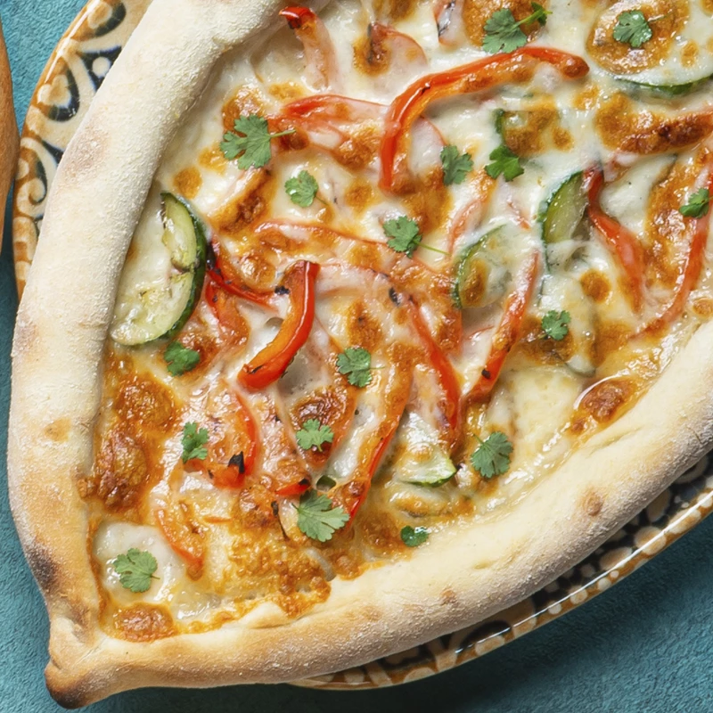 Пиде с печеными овощами