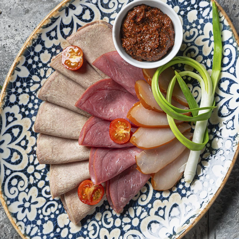 Мясная тарелка