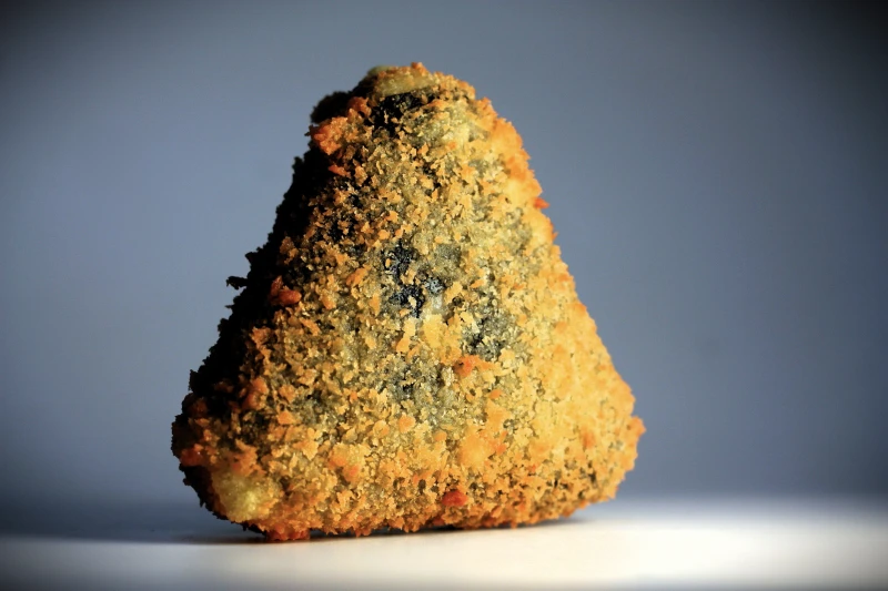 Горячий Онигири Чука