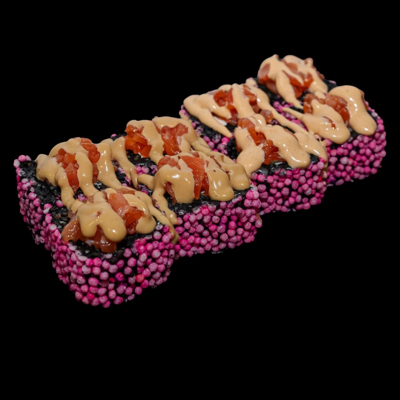 Уромаки с лососем и краб-миксом